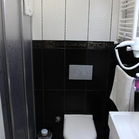 Ada Inan Butik Habitación en casa particular Büyükada
