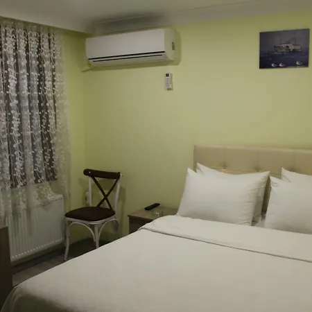 Ada Inan Butik Habitación en casa particular